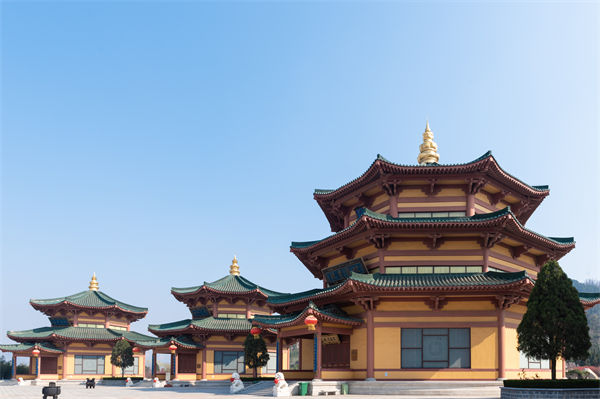 煙臺企業(yè)戰(zhàn)略模糊難落地？戰(zhàn)略咨詢公司如何精準錨定增長賽道？